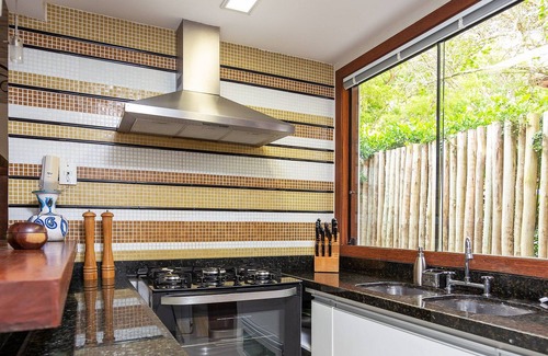 Marina House | Bz37 House with Pool 200M from the beach!