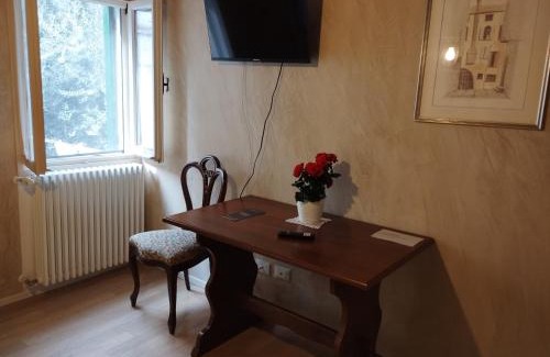 Castello Apartment | Cà Lirica