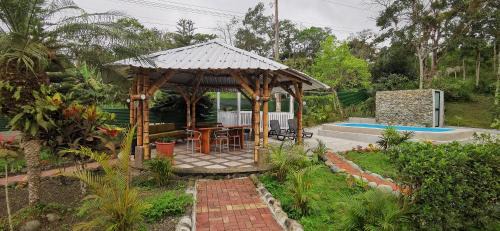 Manta Ski Chalet | Cálida suite en Liguiqui - Manta