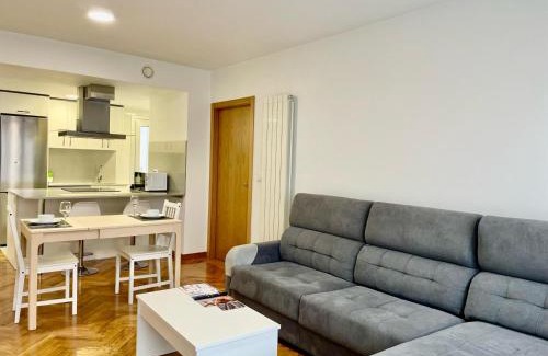 Santiago de Vigo Apartment | Cíes Premium Suitel García Barbón 73 - Love your Stay