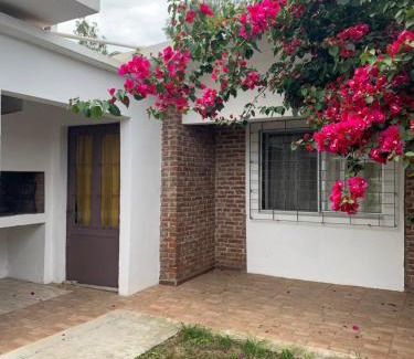 Playa Grande House | Cómoda Casa en Playa Grande - Playa Hermosa - Piriapolis - se solicita seña para garantizar la reserva!