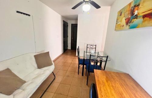 El Cangrejo House | Cómoda Habitación Céntrica en Hogar Familiar - Cerca de Todo