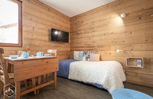 Le Bourget Apartment | Côté-Bourget 3 pers LA BELLE PLINIER proche La Norma Aussois