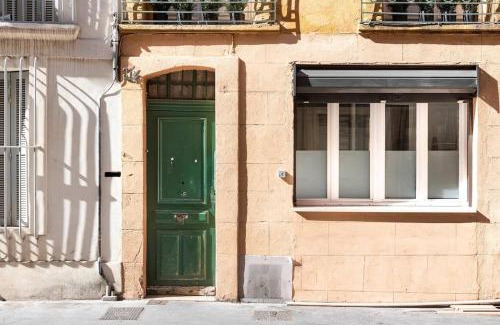 Aix-en-Provence Historic Centre Apartment | Côté Palmier - Luxurious 2-room - Center-by PauseAixoise