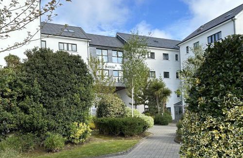 Galway City Centre Other | Cúirt na Coiribe Summer Accommodation