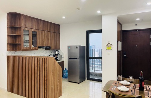 Trung Hoa Nhan Chinh Apartment | Căn hộ 3 phòng ngủ, 2 phòng tắm hiện đại, sang trọng - Vinhomes D'Capitale