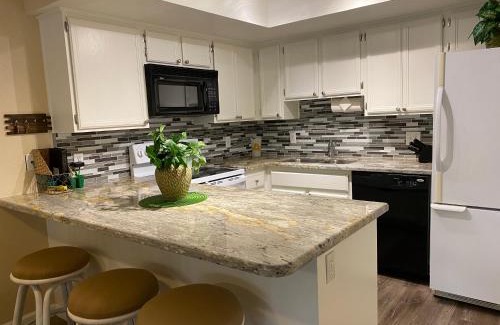 Tempe House | CΛSITΛ ΛrizonΛ - Tempe - Designed for a LARGE or 2 Families with Kids