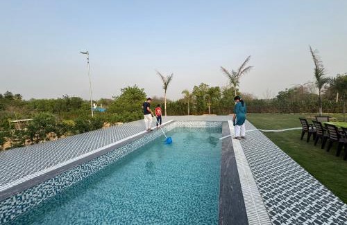 Gurugram Villa | C-69 Dreamland