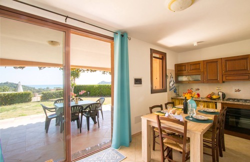 Tertenia House | C - Beautiful apartment with garden and sea view