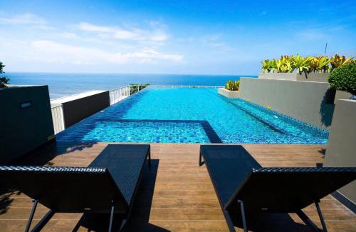 Saen Suk Apartment | C sky Seaview @The Blu X