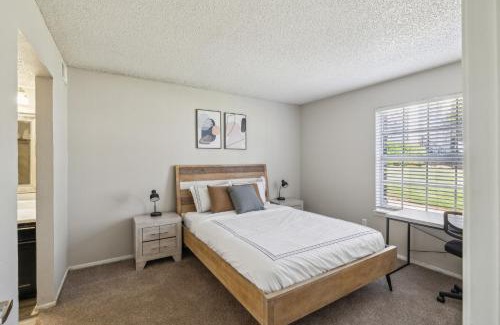 Bedford Apartment | C Springs 614 I Spacious 1 Bed 1 Bath