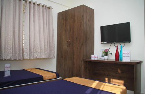 Brookefield Hotel | C Suites - Orange