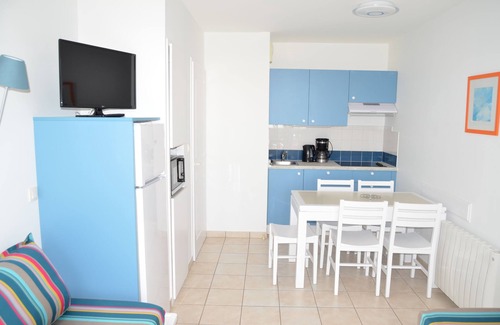 Chateau-d'Olonne Apartment | C005-Apartment-Comfort-Private Bathroom-Sea view
