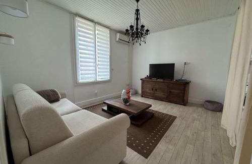 Riou - Petit Juas - Av de Grasse Apartment | C090 Appartement confortable proche du Suquet et du Palais des festivals
