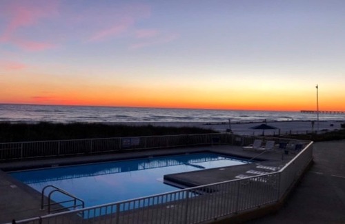 Panama City Beach Condo | C15 PET FRIENDLY BEACHFRNOTUNIT 10 steps FROM slider TO SAND AMBASSADOR