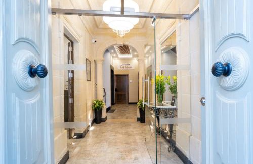 Ggantija House | C4 Retreats by Georges Boutique Living