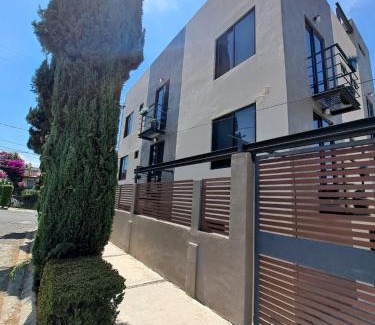 Ciudad Lopez Mateos Apartment | C46-R01 STUDIO at ITESM CEM Families Tourists & Travelers Choice Foreign Students Companies Executives WELCOME! 10min Izcalli-15min Esmeralda-20min Sátelite-25min AIFA