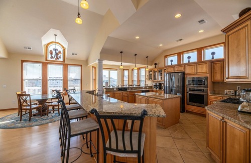 Whalehead Beach House | C7004 Summer Winds. Elevator, Pool, Hot Tub, Media & Rec Room!
