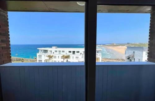 Newquay Apartment | C8 Bay Apartments - Fistral Beach View - Newquay