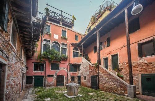 Castello Apartment | Ca' Botera