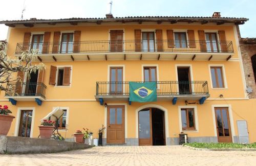 Albugnano Bed & Breakfast | Ca d'Pinin