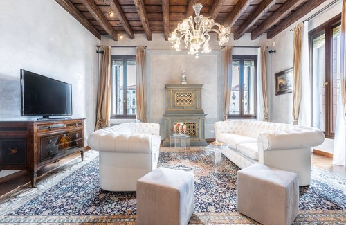 San Polo Apartment | Ca' dei Diamanti Grand Canal