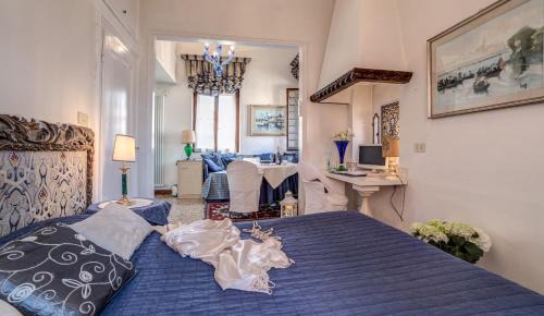 Santa Croce Bed & Breakfast | Ca' della Corte