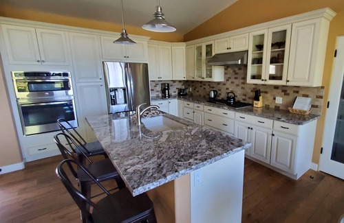 Ballard House | CA dreaming in Wine Country!