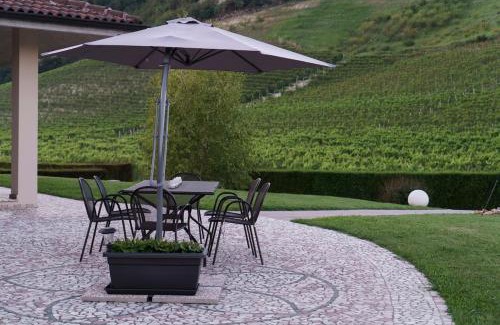 Castellinaldo Villa | Ca du Ji'uu, villa con piscina