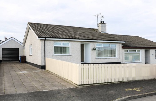 Portrush Cottage | Cabin ∙ 3 bedrooms ∙ 6 guests