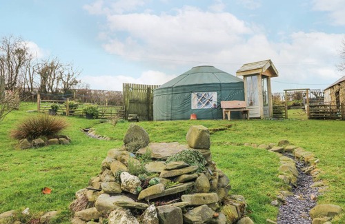 Pont-ar-gothi Cottage | Cabin ∙ 1 bedroom ∙ 5 guests
