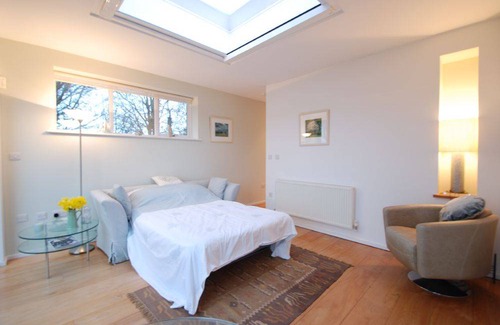 Colwyn Bay Cottage | Cabin ∙ 2 guests