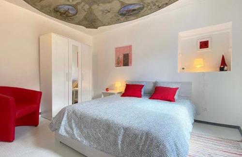 Morcote Apartment | Ca' Sistina Red