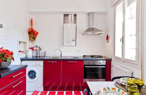 Santa Croce Apartment | CA SUSANNA NEAR TRAIN STATION