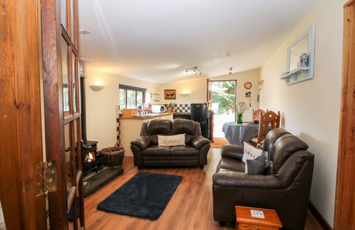Oswestry Cottage | Cabin ∙ 1 bedroom ∙ 2 guests