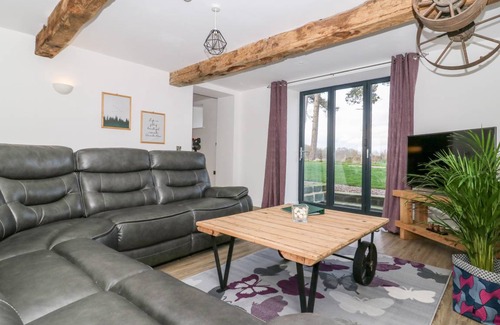 Harrogate Cottage | Cabin ∙ 2 bedrooms ∙ 5 guests