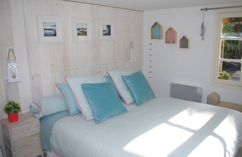 Bastide-Brazza House | Cab'in Bordeaux - my little bed and breakfast in Bordeaux