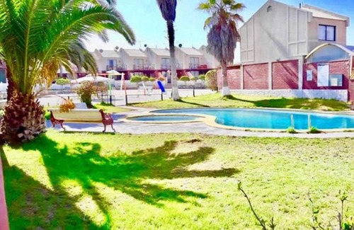 Bahia Inglesa Apartment | Cabaña Bahía Inglesa, condominio con piscina, Playa Blanca, Arriendo diario
