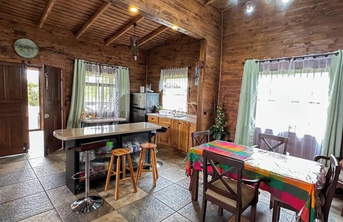San Isidro Cabin | Cabaña Gota de Mielnn
