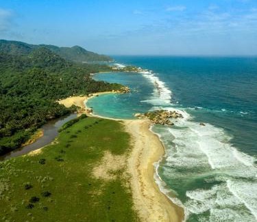 Santa Marta Hotel | Cabañas Tequendama - Parque Tayrona