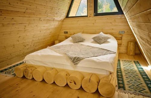 Bicazu Ardelean House | Cabana A Vis