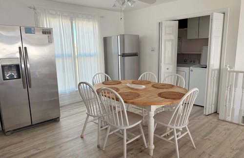 Southpointe House | Cabana Beach 4 bedroom beach house with 2 Fridges and Pet Friendly by Prickett Properties