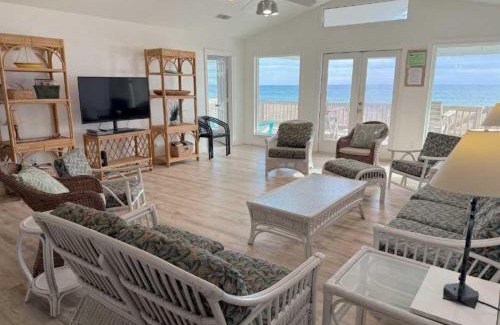 Fort Morgan House | Cabana Beach Sanibel on the Beach