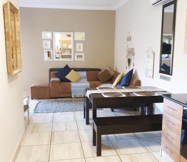 Kingsburgh Apartment | Cabana Del Mar 69