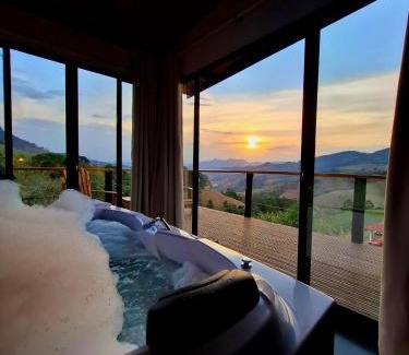 Sao Bento do Sapucai Cabin | Cabana Esmeralda Tesouros do Baú Segunda unidade