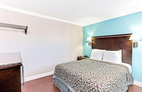 Eastside Hotel | Cabana Inn & Suites