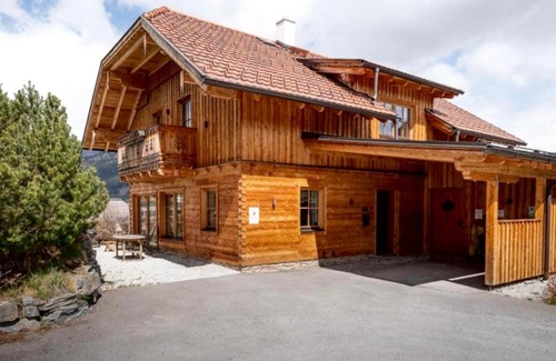 Cavnic Cabin | Cabana Luna