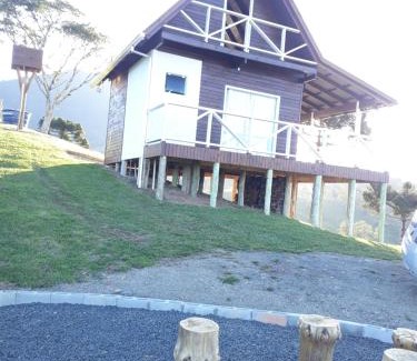 Bom Retiro Ski Chalet | Cabana Sítio Costãozinho