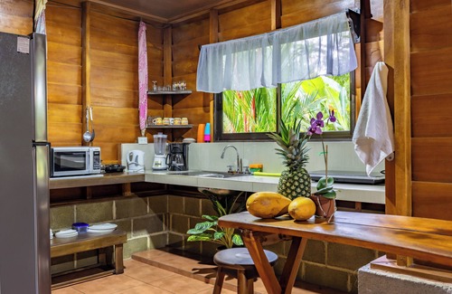 La Fortuna Cabin | Cabaña Silvestre A garden to relax with the family!