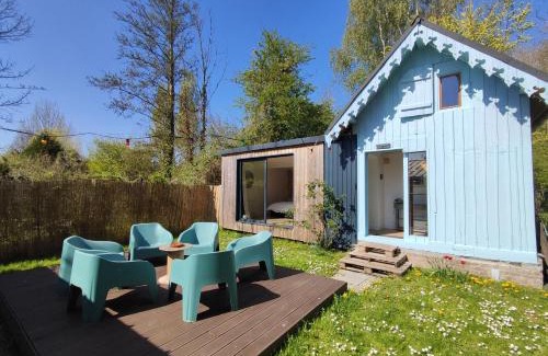 Amiens House | Cabane bleue des Hortillonnages